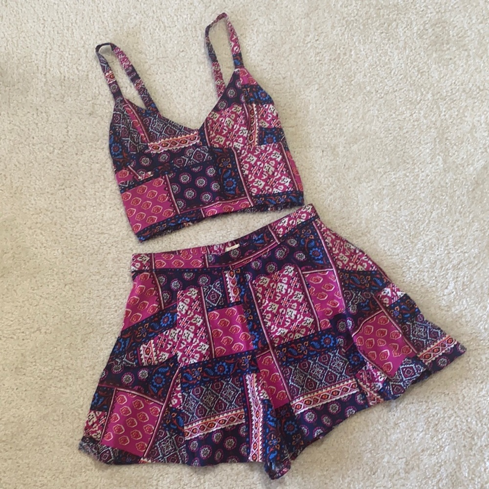 Hollister Abstract Print 2 Pc Short Set